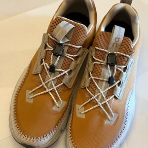 On Running Cloudaway Hiking Shoes in Tan and Gray W8.5